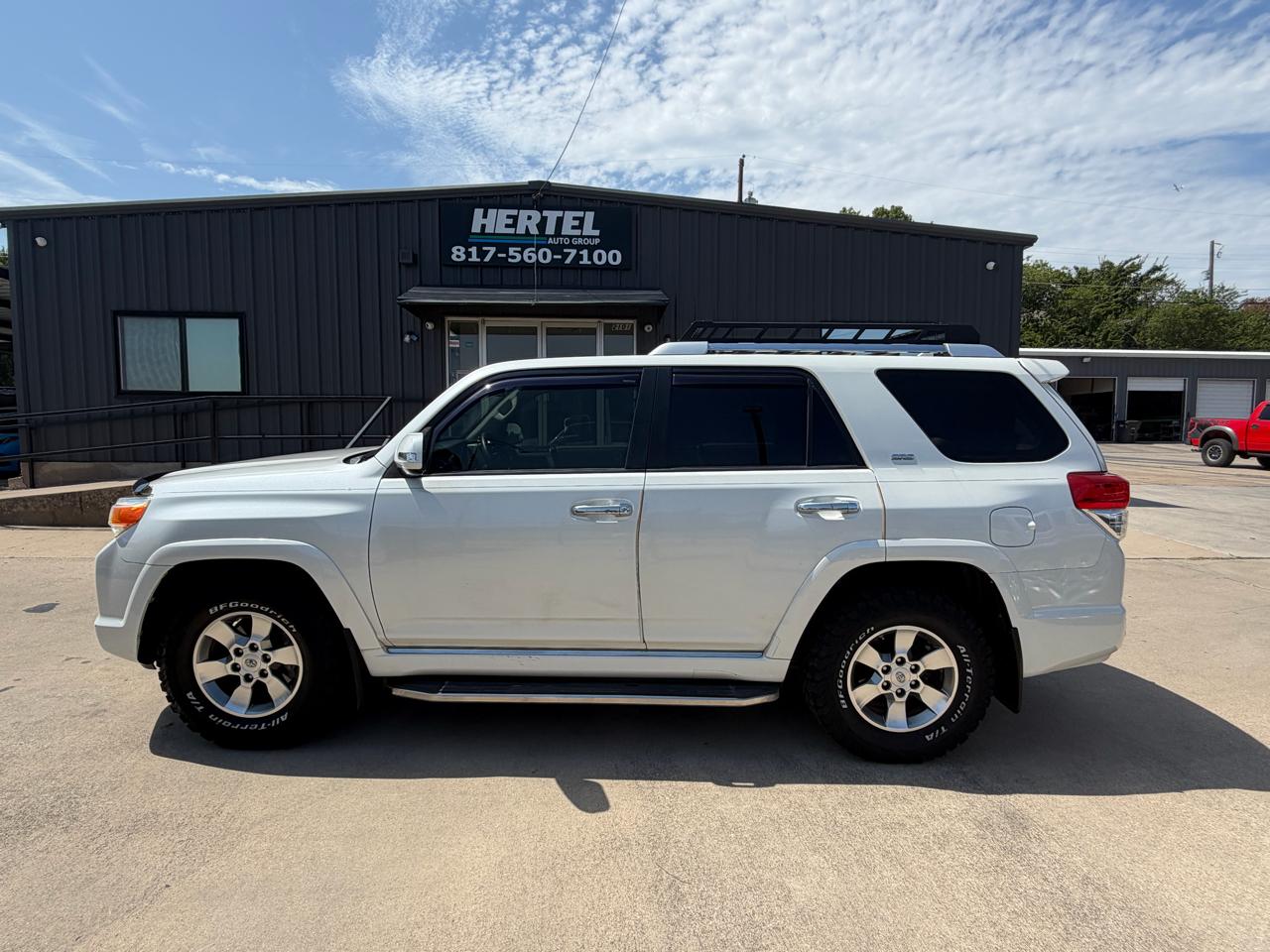 Toyota 4Runner SR5 2WD 2012