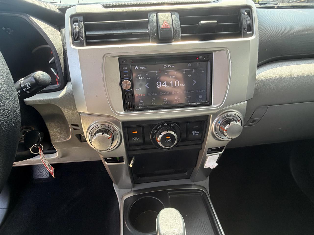 Toyota 4Runner SR5 2WD 2012