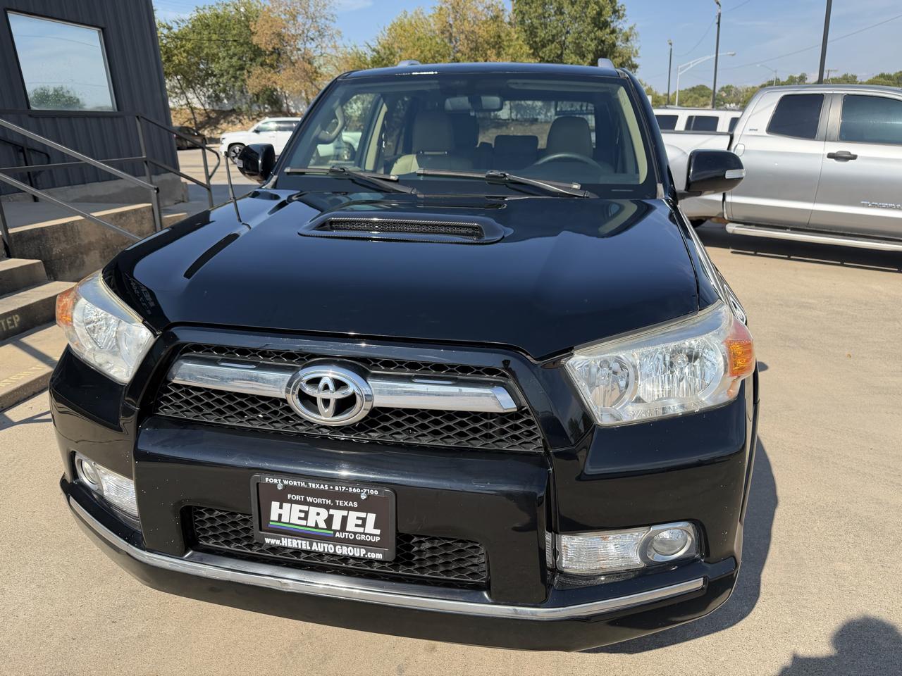 Toyota 4Runner SR5 2WD 2012