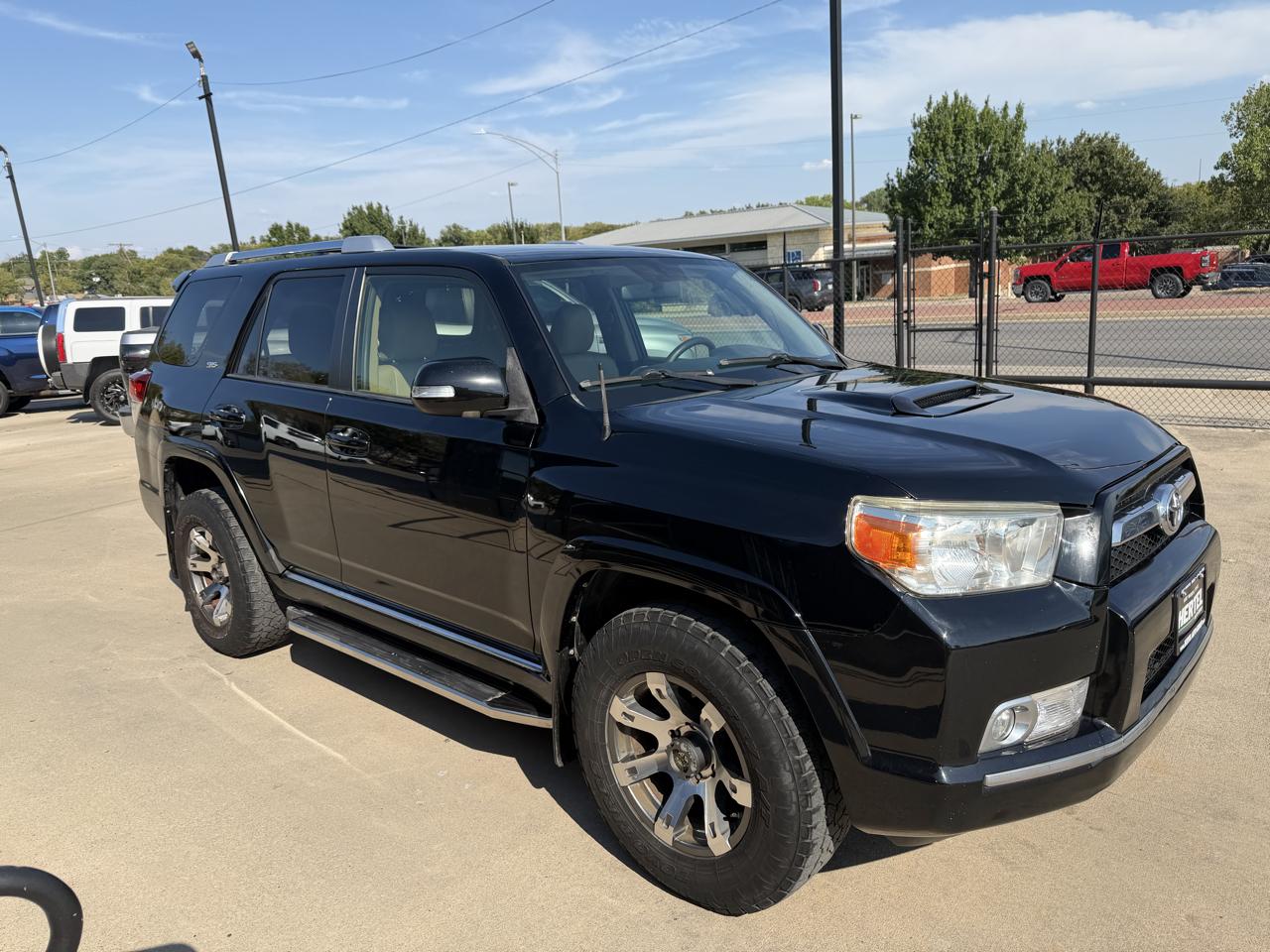 Toyota 4Runner SR5 2WD 2012
