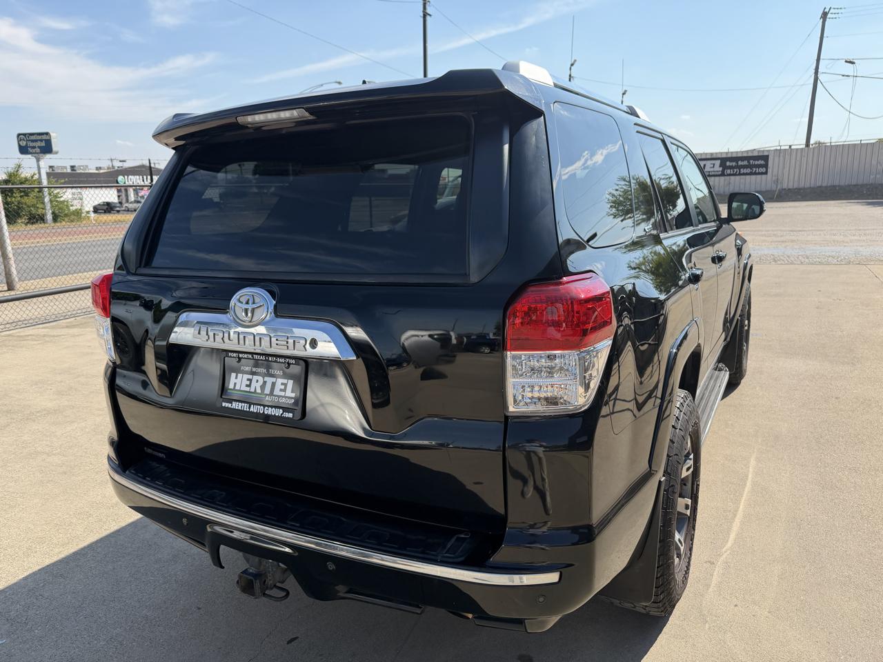Toyota 4Runner SR5 2WD 2012
