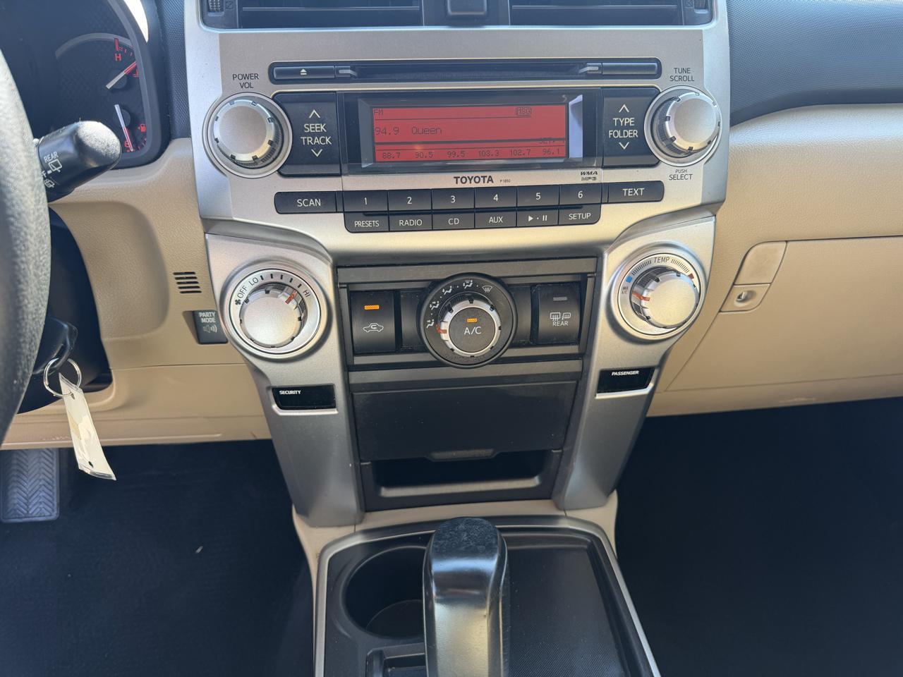 Toyota 4Runner SR5 2WD 2012