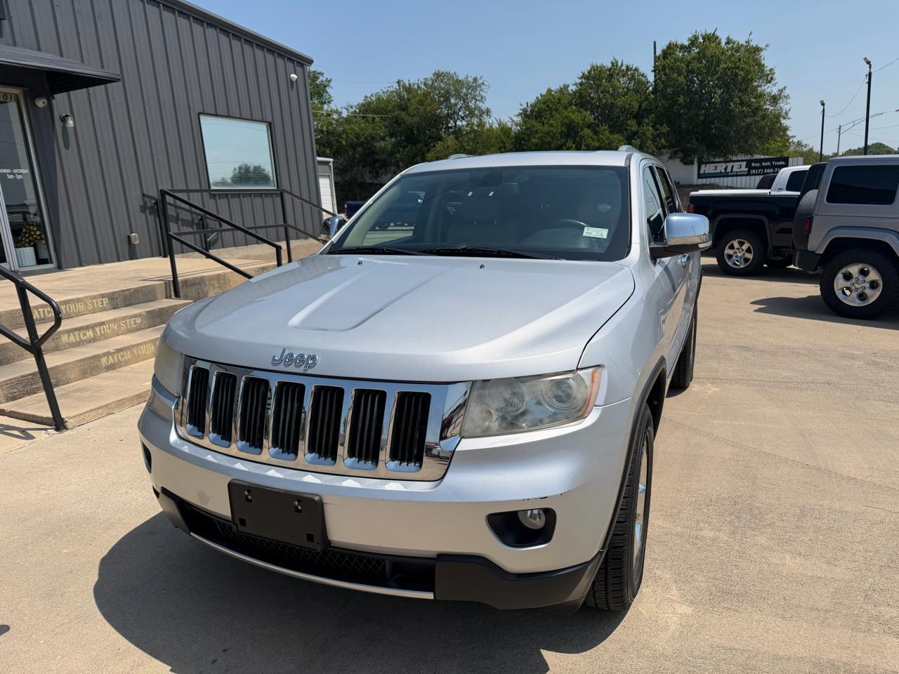 Jeep Grand Cherokee Limited 2WD 2012
