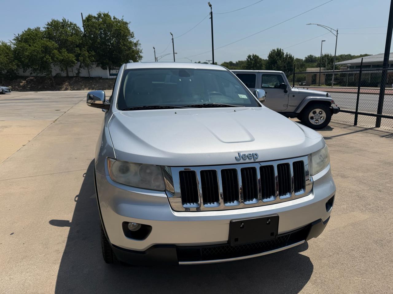 Jeep Grand Cherokee Limited 2WD 2012
