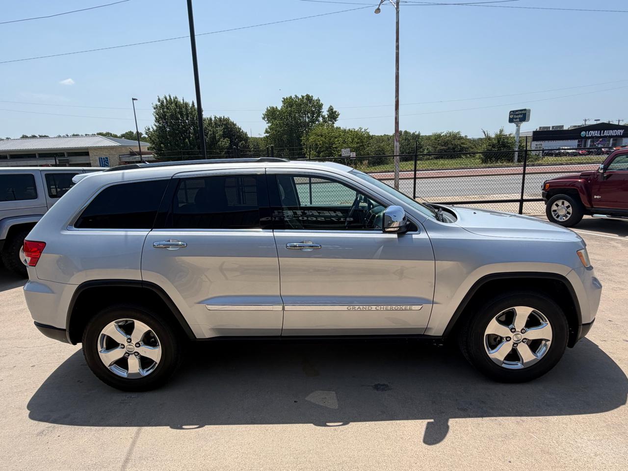Jeep Grand Cherokee Limited 2WD 2012