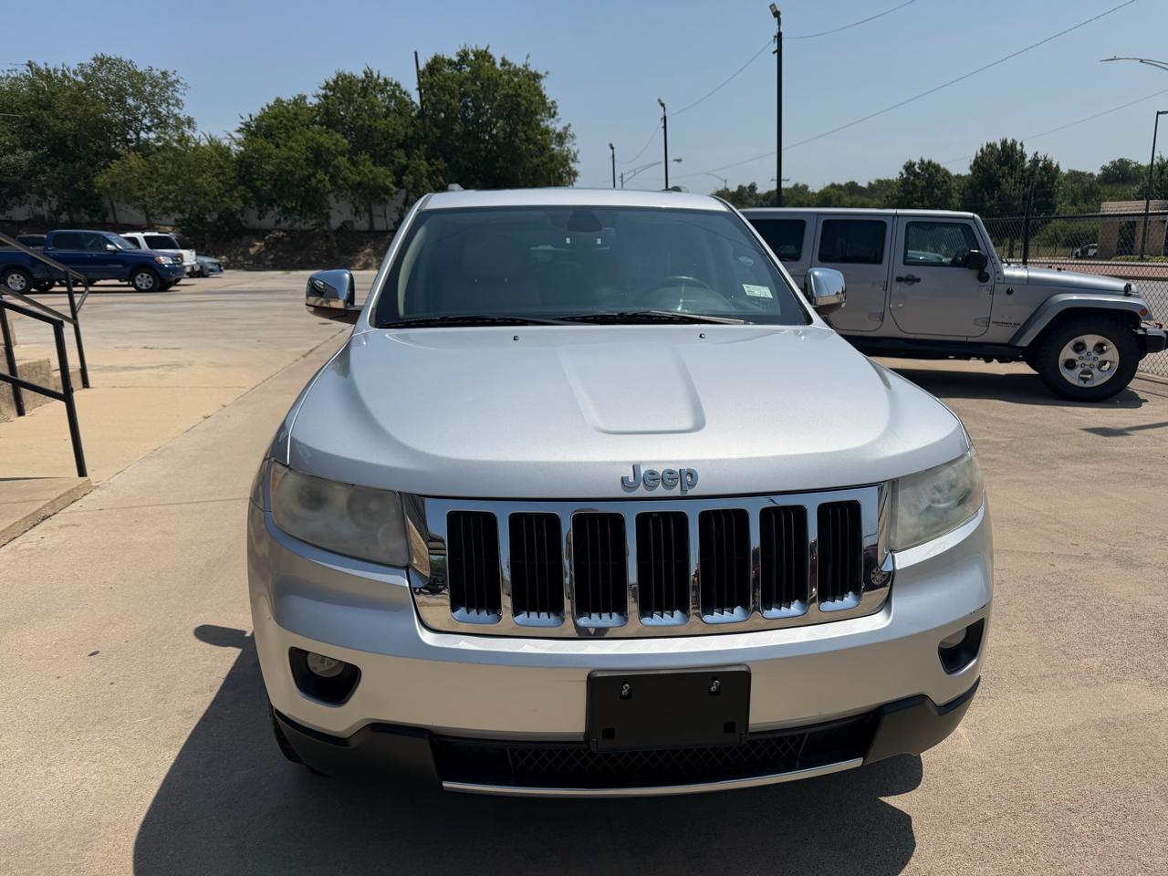 Jeep Grand Cherokee Limited 2WD 2012