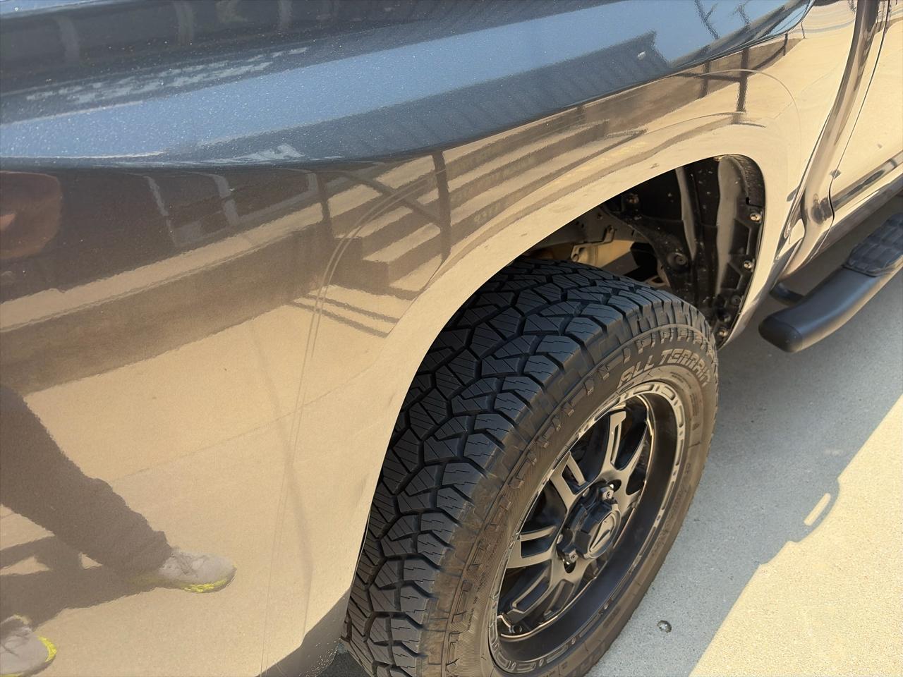 Toyota Tundra SR5 5.7L V8 FFV CrewMax 2WD 2016