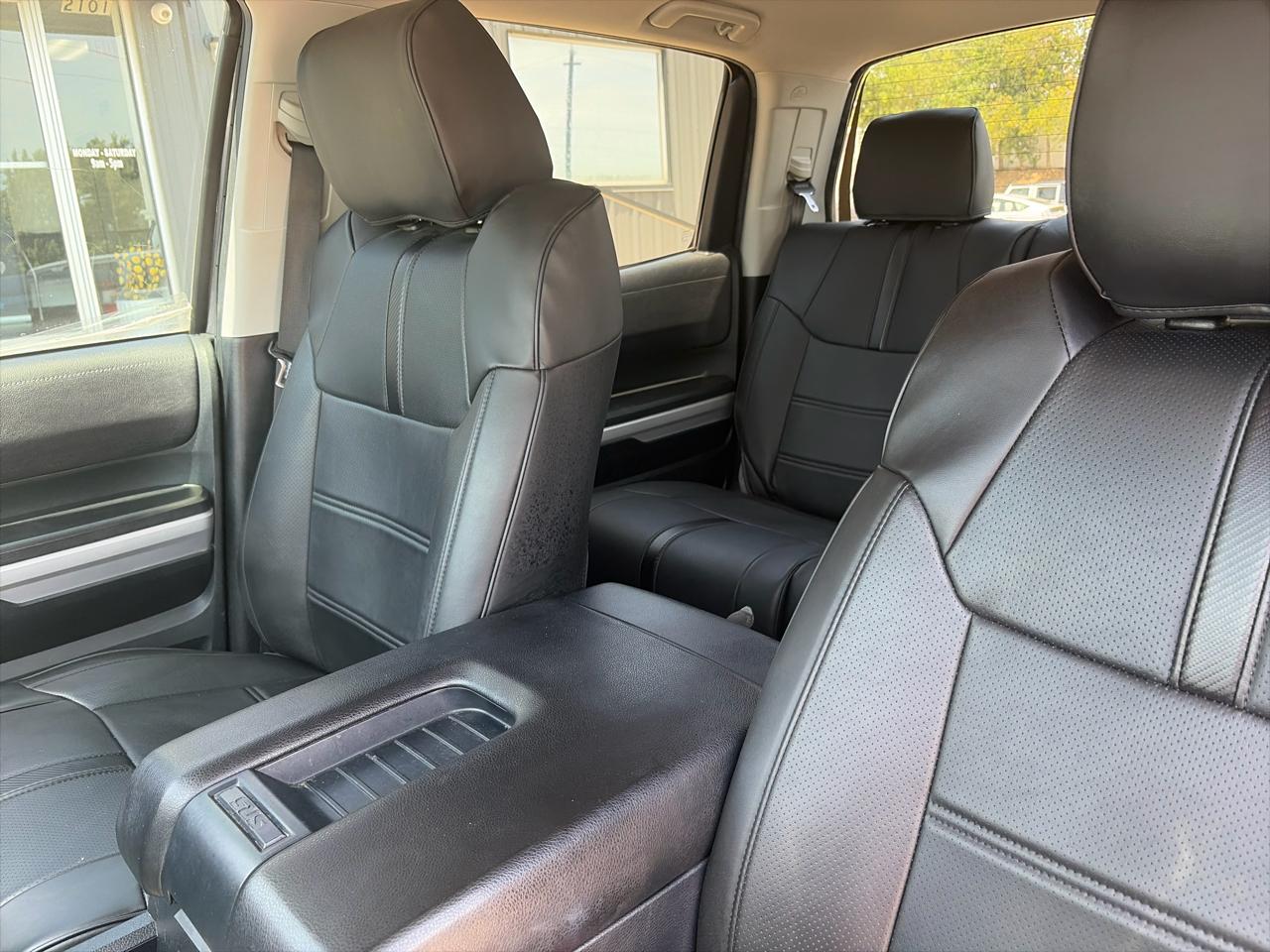 Toyota Tundra SR5 5.7L V8 FFV CrewMax 2WD 2016