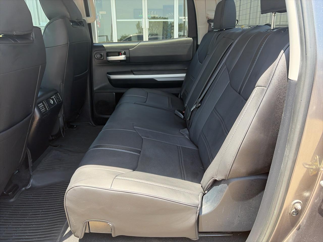 Toyota Tundra SR5 5.7L V8 FFV CrewMax 2WD 2016