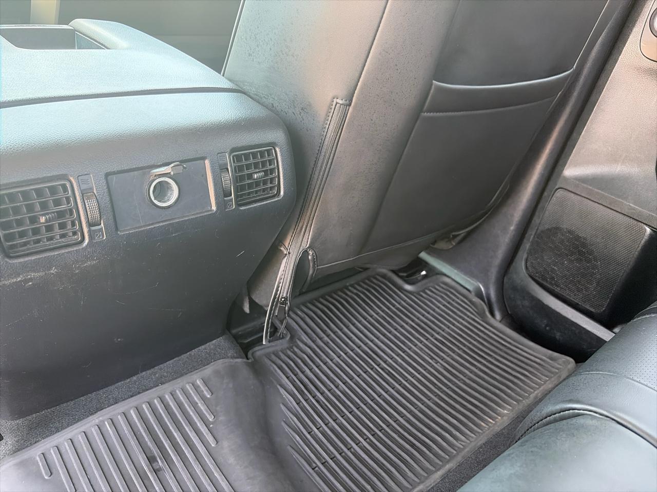 Toyota Tundra SR5 5.7L V8 FFV CrewMax 2WD 2016