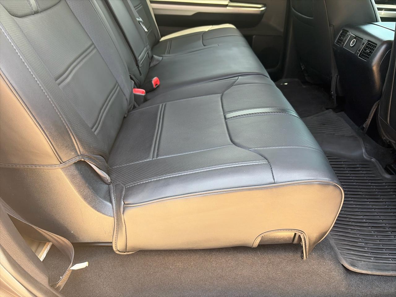Toyota Tundra SR5 5.7L V8 FFV CrewMax 2WD 2016