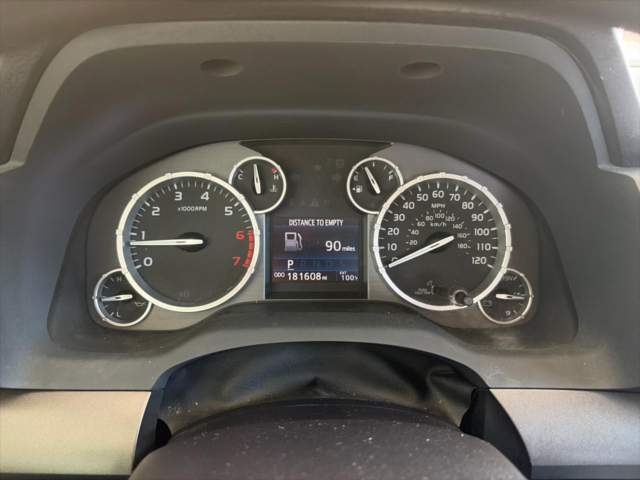 Toyota Tundra SR5 5.7L V8 FFV CrewMax 2WD 2016