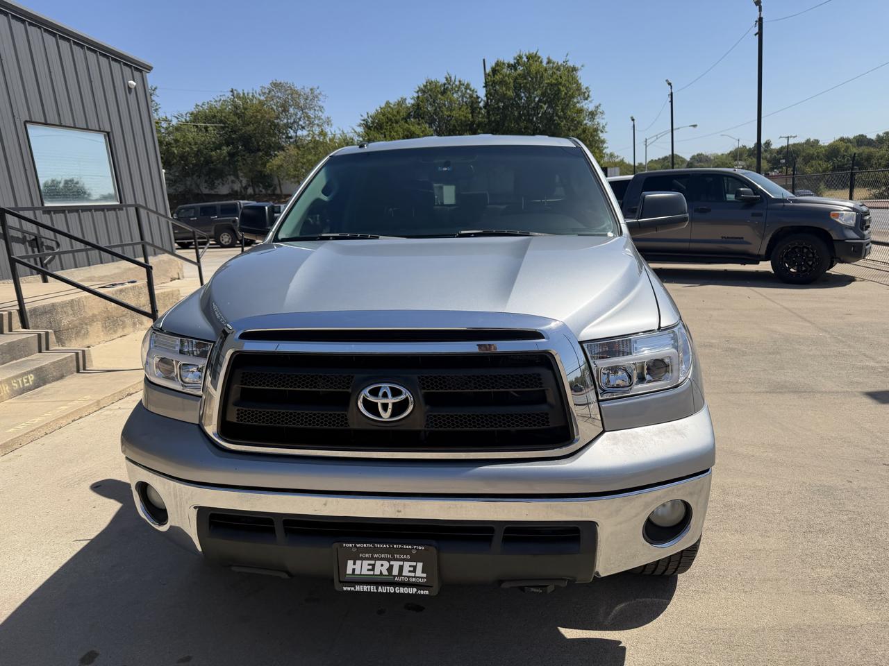 Toyota Tundra Tundra-Grade 5.7L FFV Double Cab 4WD 2010