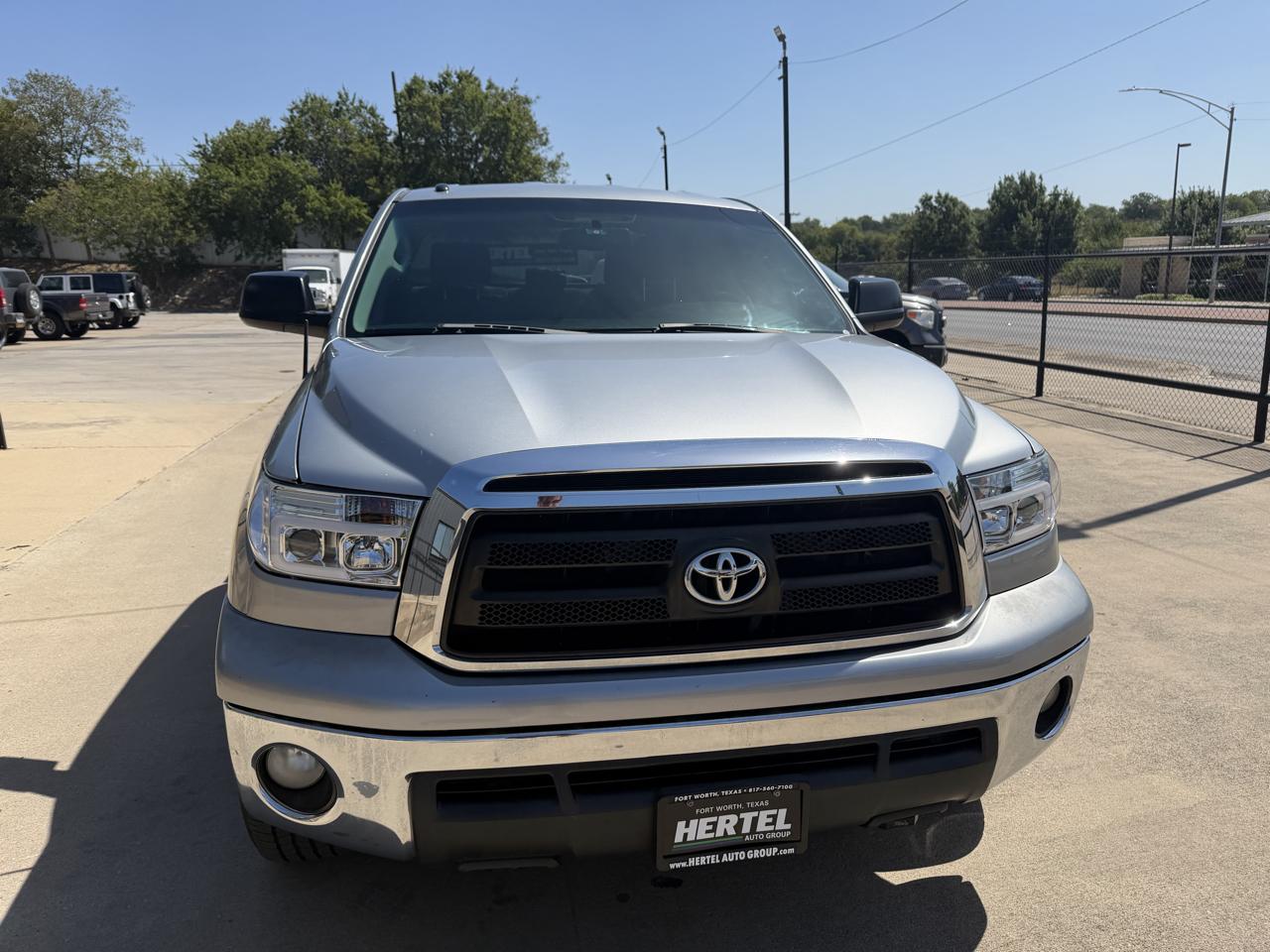 Toyota Tundra Tundra-Grade 5.7L FFV Double Cab 4WD 2010
