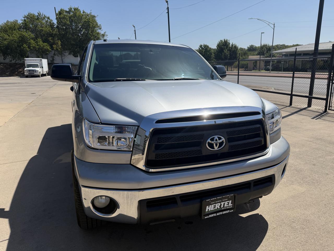 Toyota Tundra Tundra-Grade 5.7L FFV Double Cab 4WD 2010