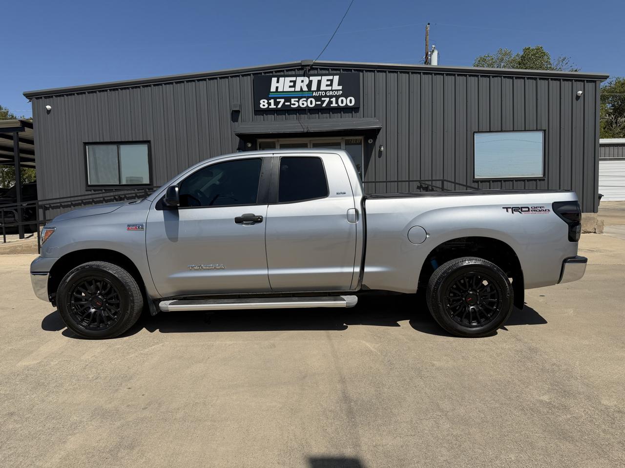 Toyota Tundra Tundra-Grade 5.7L FFV Double Cab 4WD 2010
