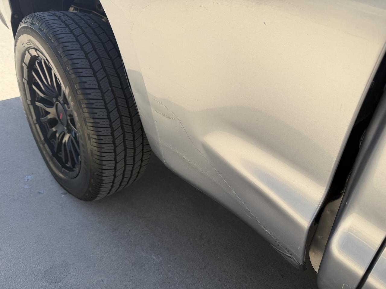 Toyota Tundra Tundra-Grade 5.7L FFV Double Cab 4WD 2010