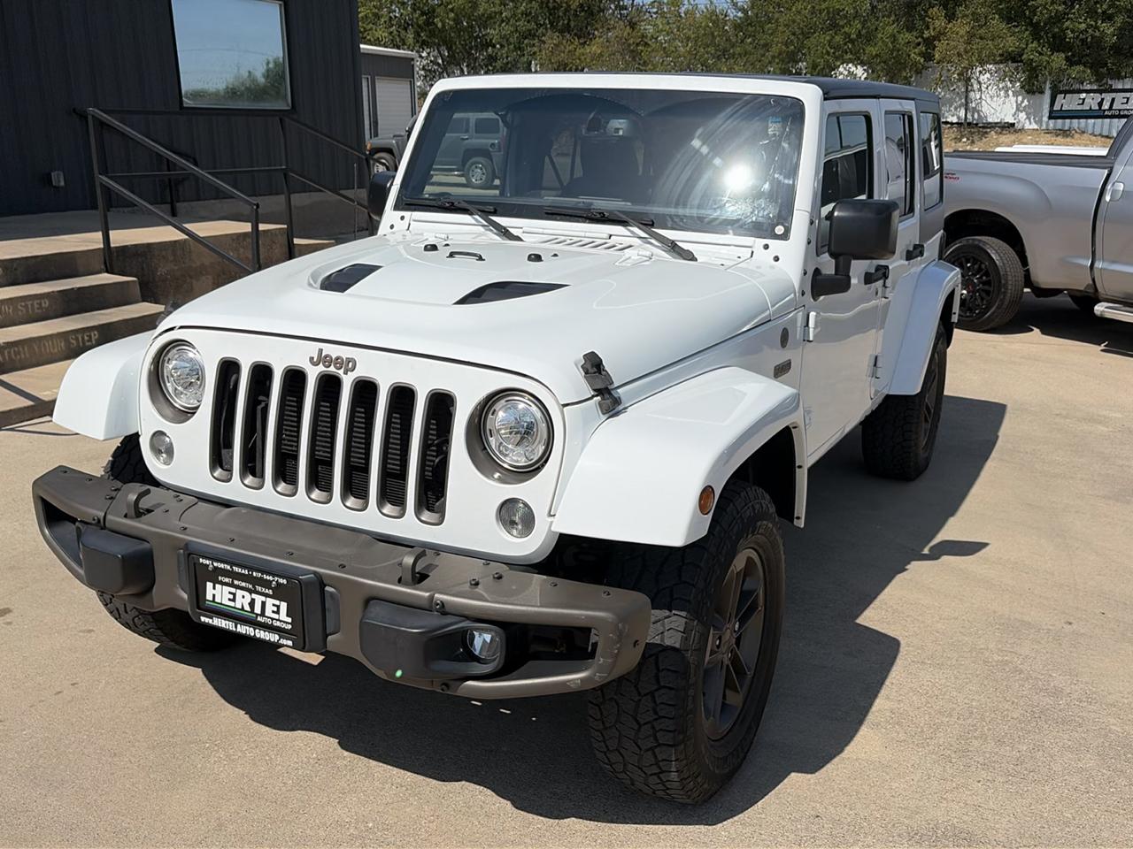 Jeep Wrangler Unlimited Sahara 4WD 2017