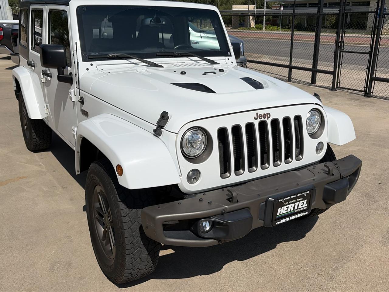 Jeep Wrangler Unlimited Sahara 4WD 2017