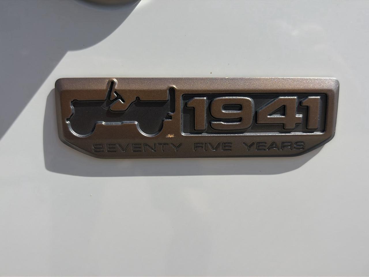Jeep Wrangler Unlimited Sahara 4WD 2017