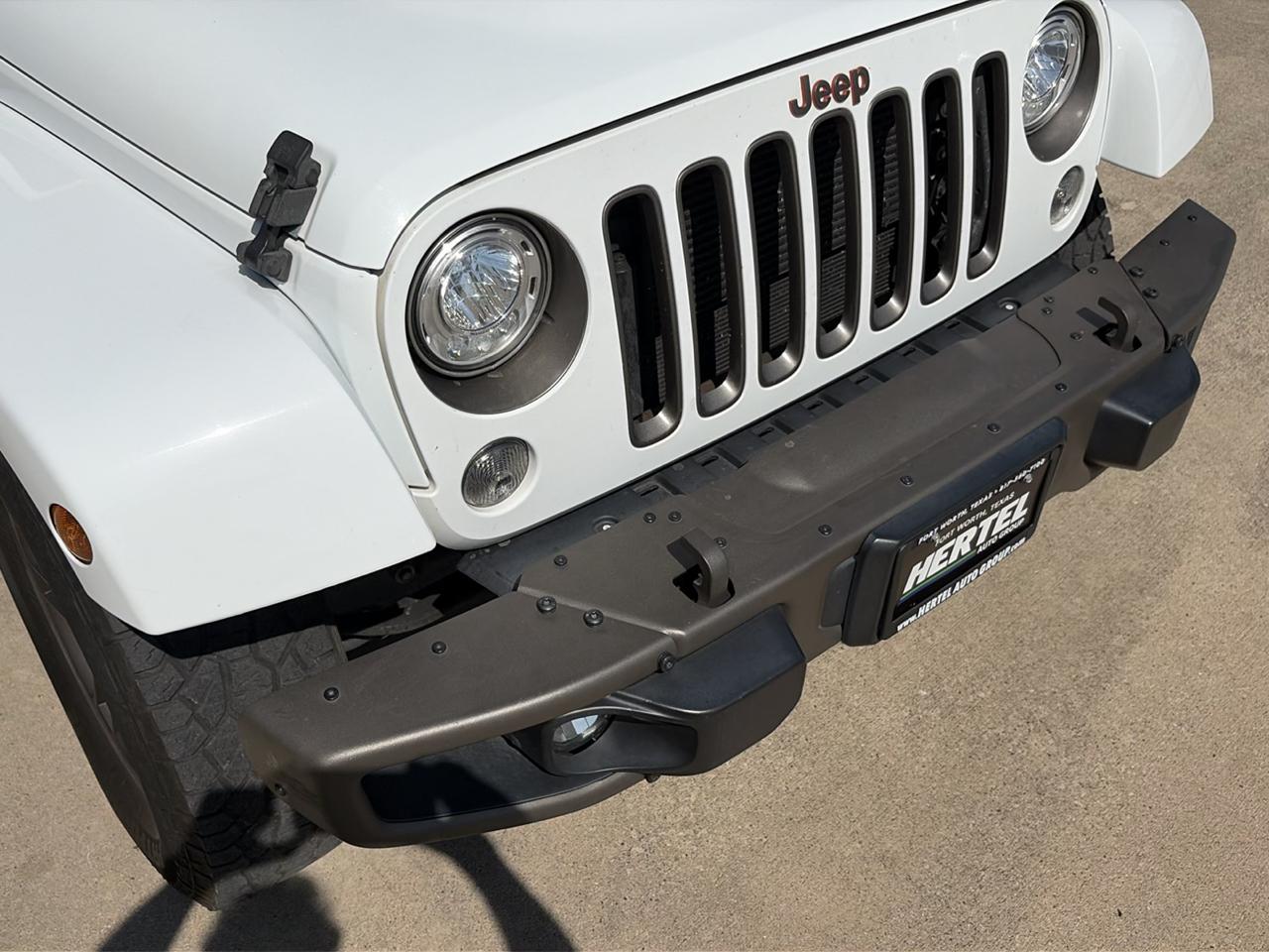Jeep Wrangler Unlimited Sahara 4WD 2017