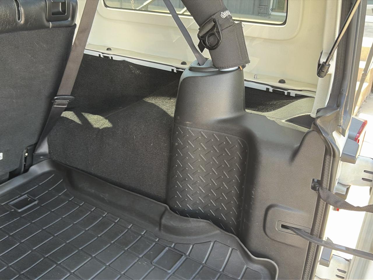 Jeep Wrangler Unlimited Sahara 4WD 2017