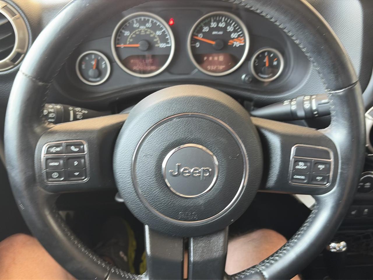 Jeep Wrangler Unlimited Sahara 4WD 2017