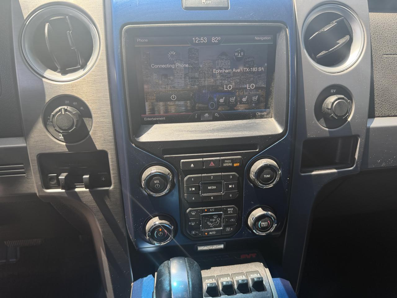 Ford F-150 SVT Raptor SuperCrew 5.5-ft. Bed 4WD 2013