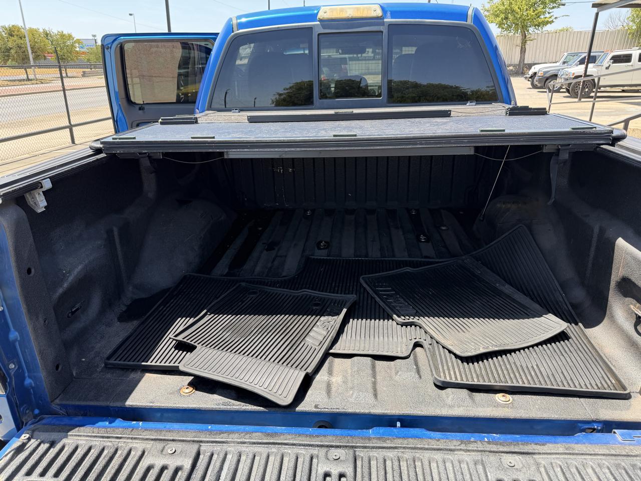 Ford F-150 SVT Raptor SuperCrew 5.5-ft. Bed 4WD 2013