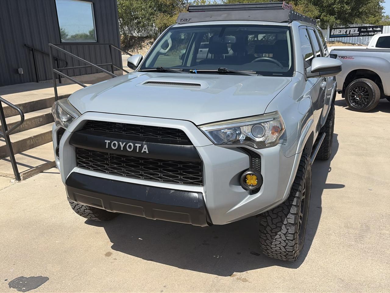 Toyota 4Runner 4WD 4dr V6 TRD Pro (Natl) 2017