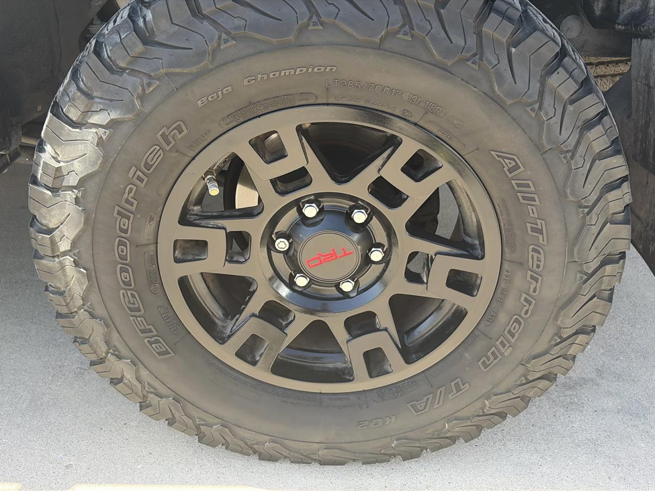 Toyota 4Runner 4WD 4dr V6 TRD Pro (Natl) 2017