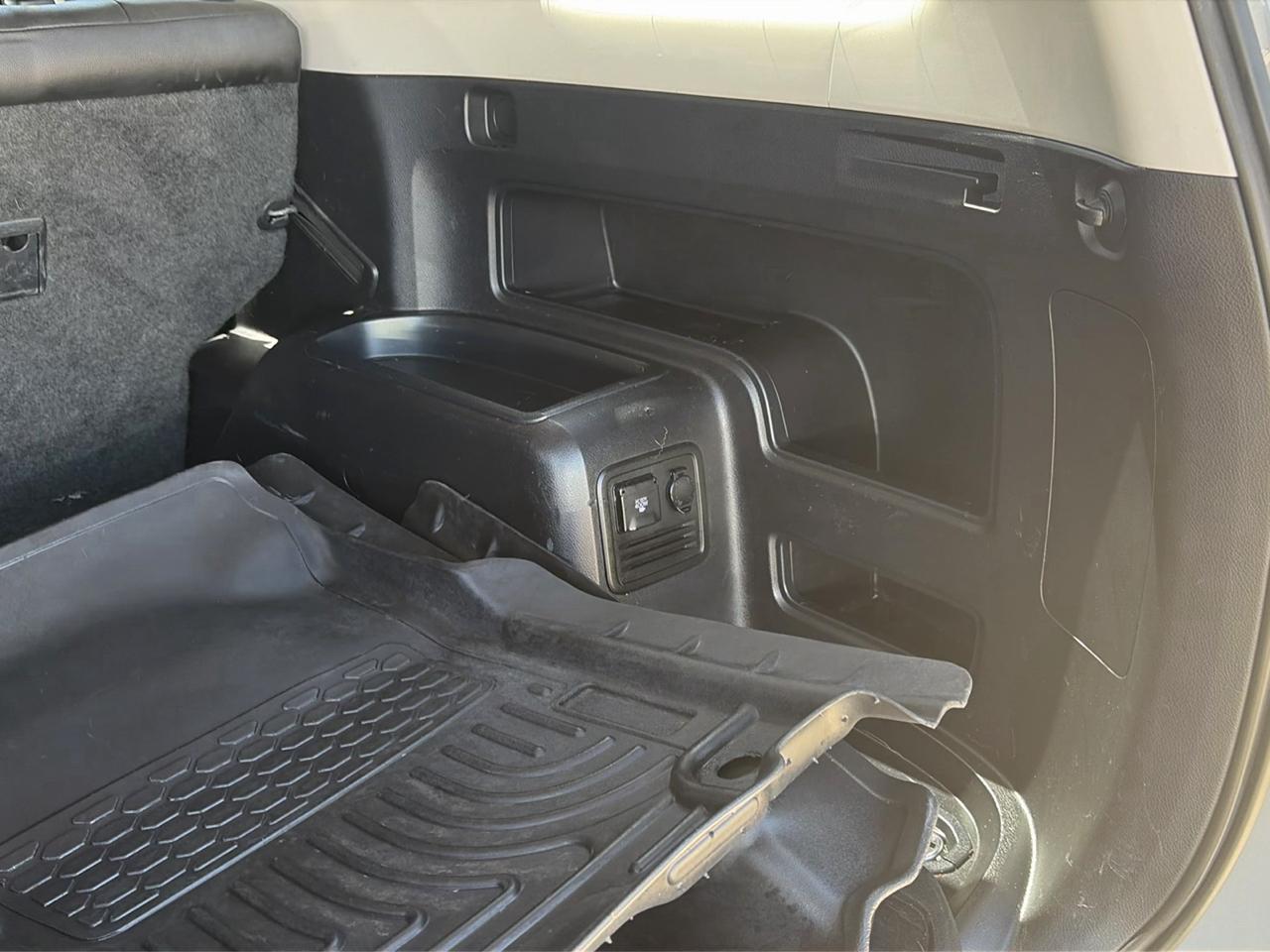 Toyota 4Runner 4WD 4dr V6 TRD Pro (Natl) 2017