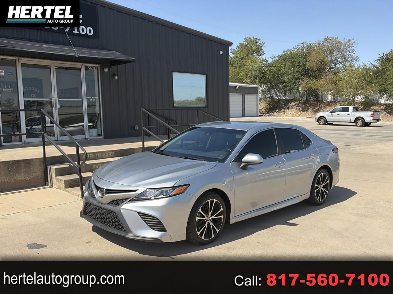 Toyota Camry 4dr Sdn I4 Auto SE (Natl) 2018