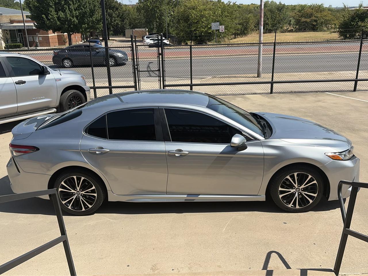 Toyota Camry 4dr Sdn I4 Auto SE (Natl) 2018