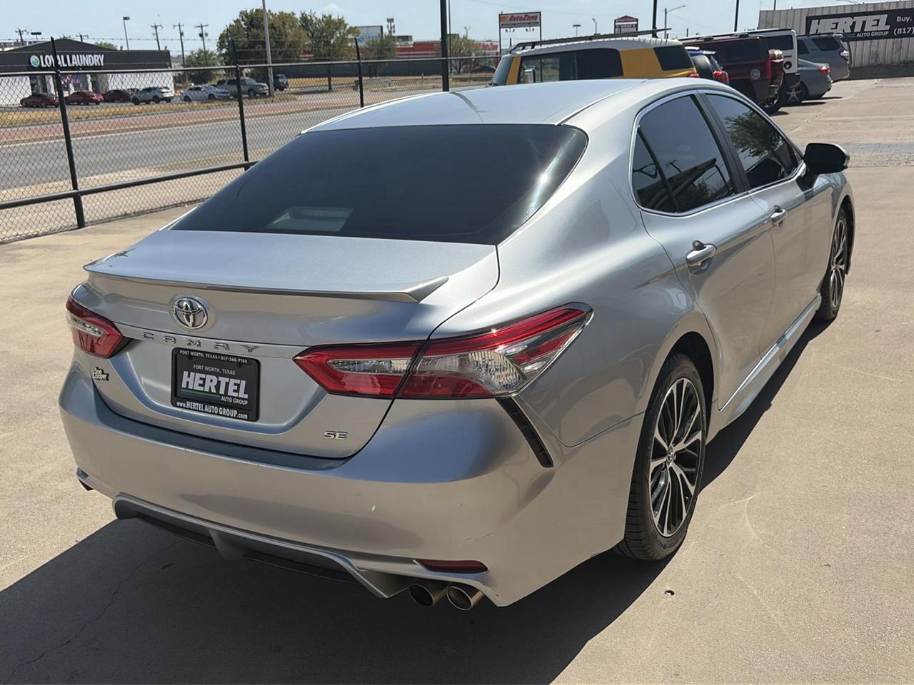 Toyota Camry 4dr Sdn I4 Auto SE (Natl) 2018