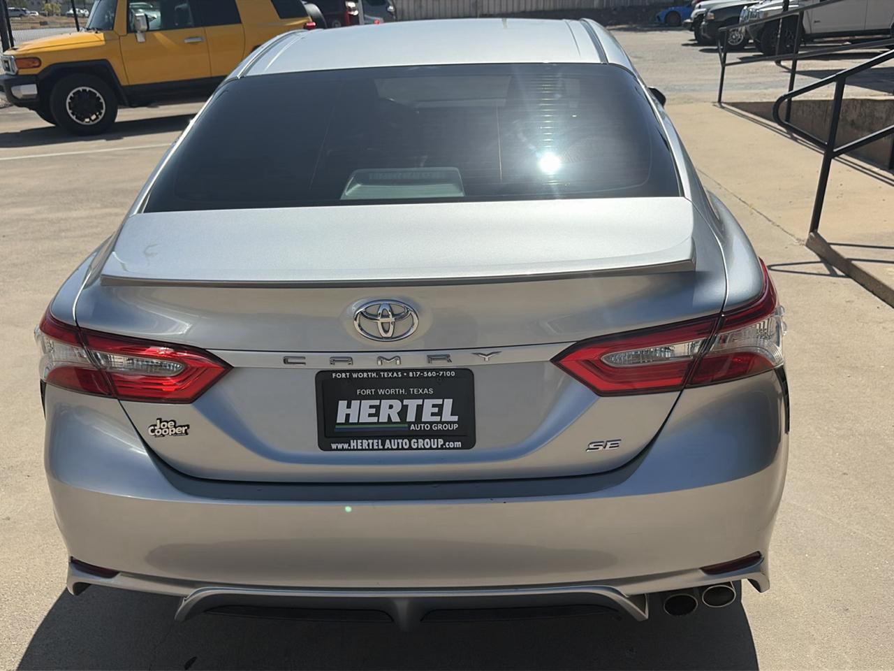 Toyota Camry 4dr Sdn I4 Auto SE (Natl) 2018