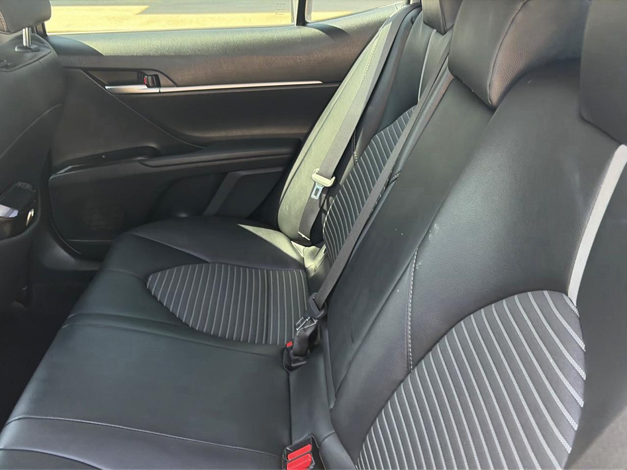 Toyota Camry 4dr Sdn I4 Auto SE (Natl) 2018