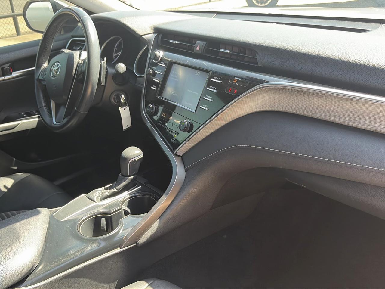 Toyota Camry 4dr Sdn I4 Auto SE (Natl) 2018