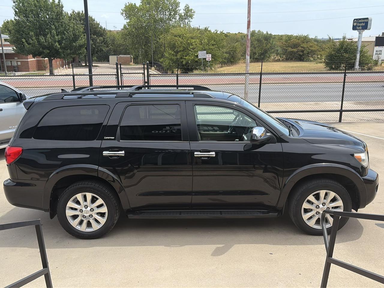 Toyota Sequoia Limited 2WD 2014