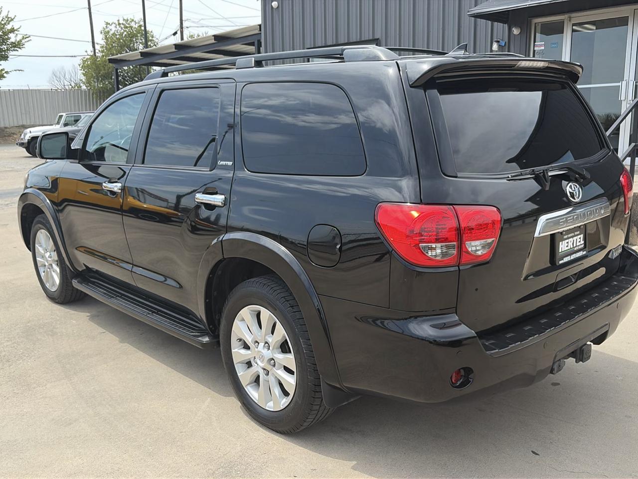 Toyota Sequoia Limited 2WD 2014