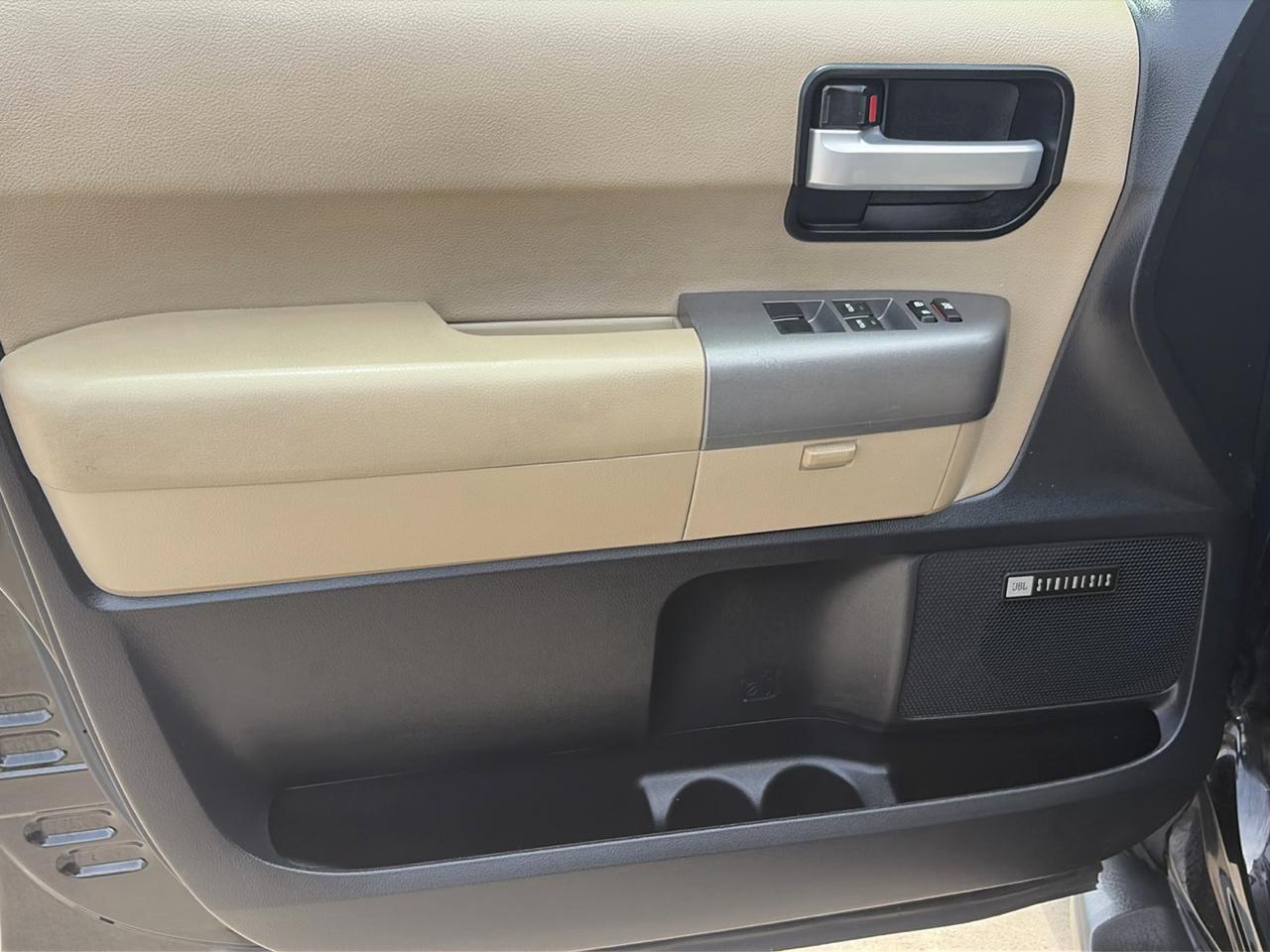 Toyota Sequoia Limited 2WD 2014
