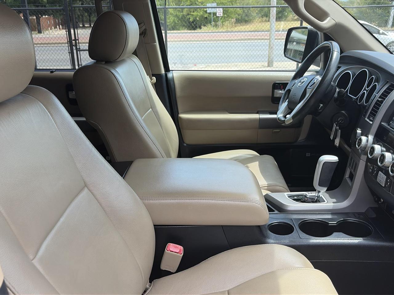 Toyota Sequoia Limited 2WD 2014