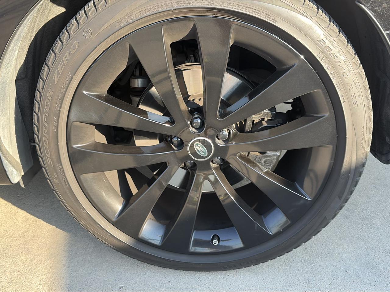 Land Rover Range Rover Sport P400 Dynamic 2024