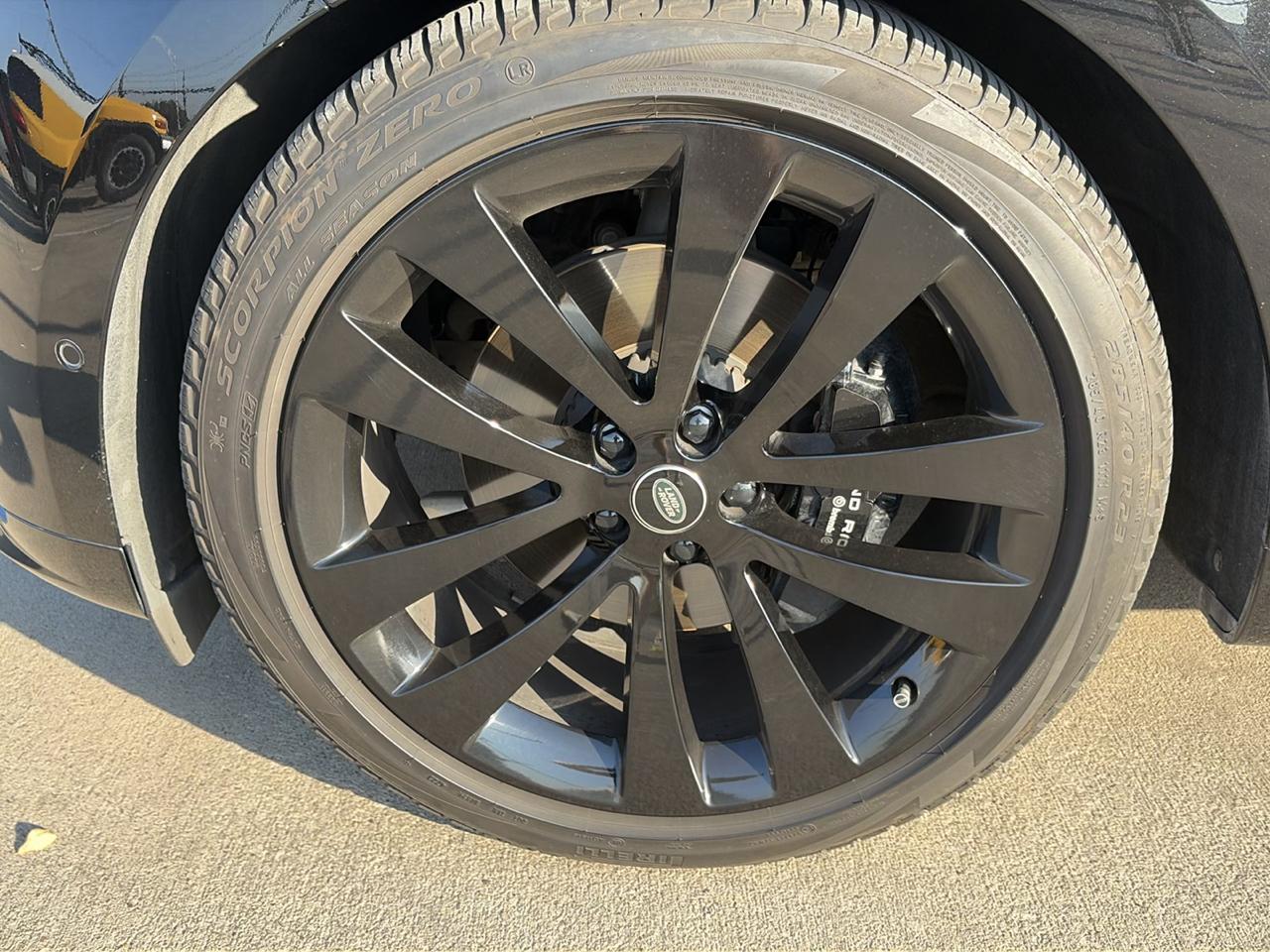 Land Rover Range Rover Sport P400 Dynamic 2024