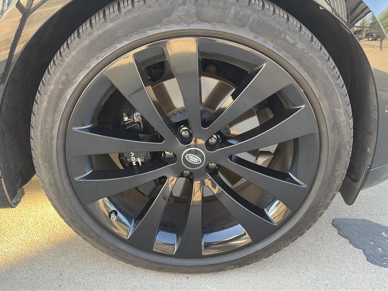 Land Rover Range Rover Sport P400 Dynamic 2024