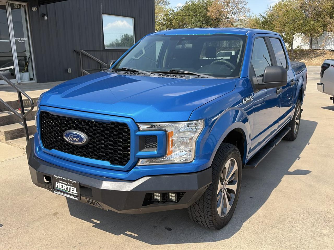 Ford F-150 4WD SuperCrew 145" STX 2019