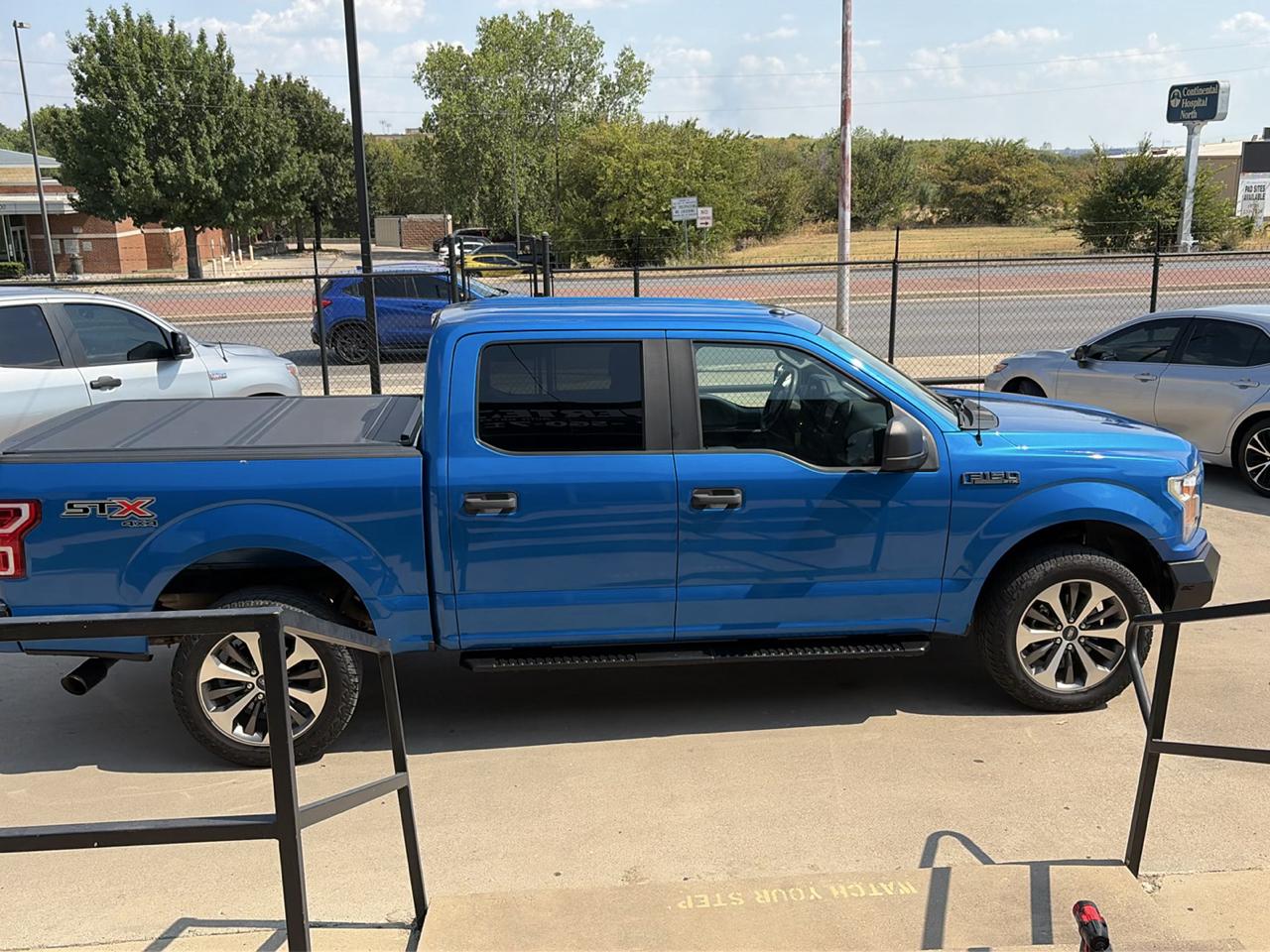 Ford F-150 4WD SuperCrew 145" STX 2019
