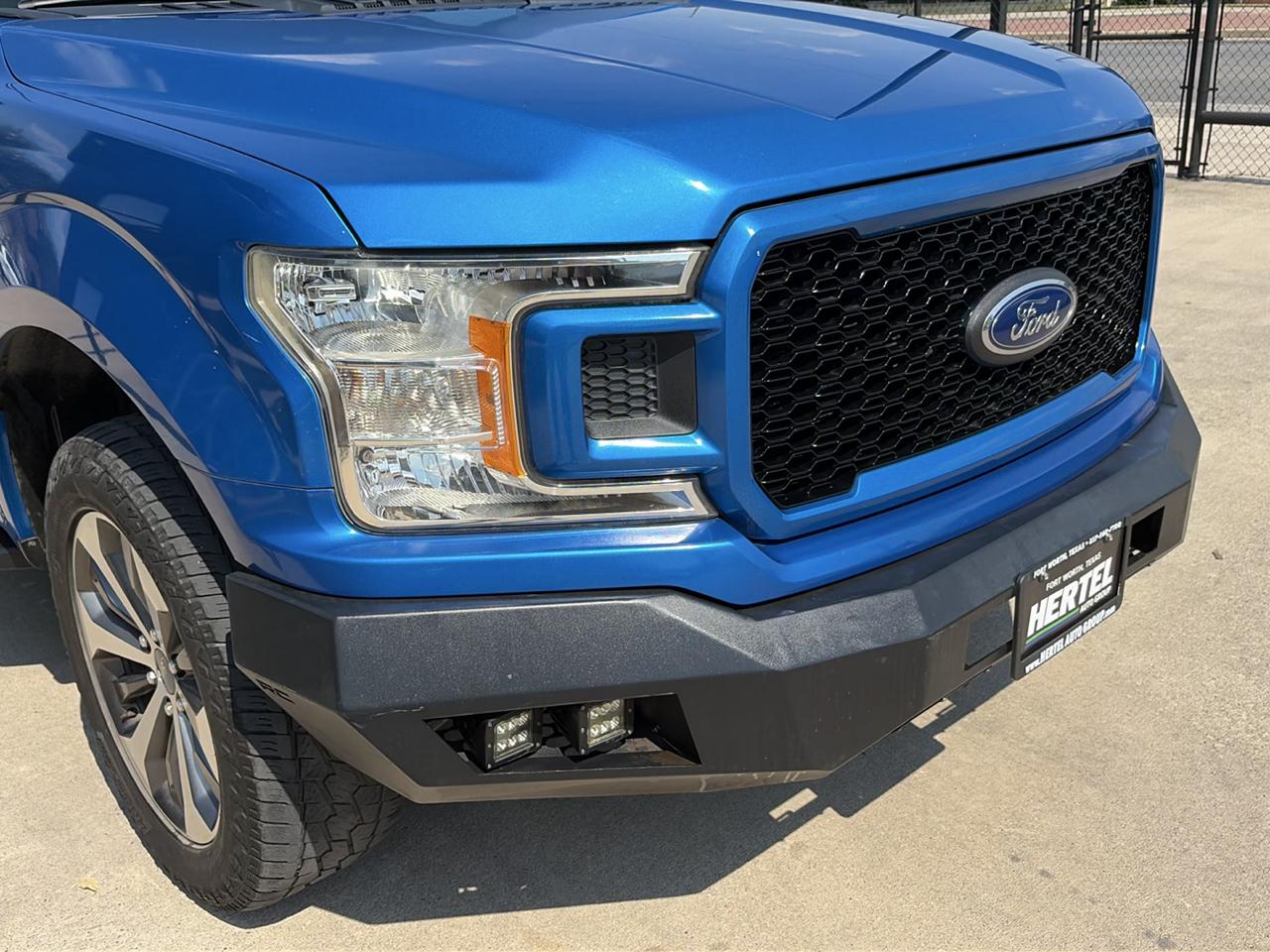 Ford F-150 4WD SuperCrew 145" STX 2019