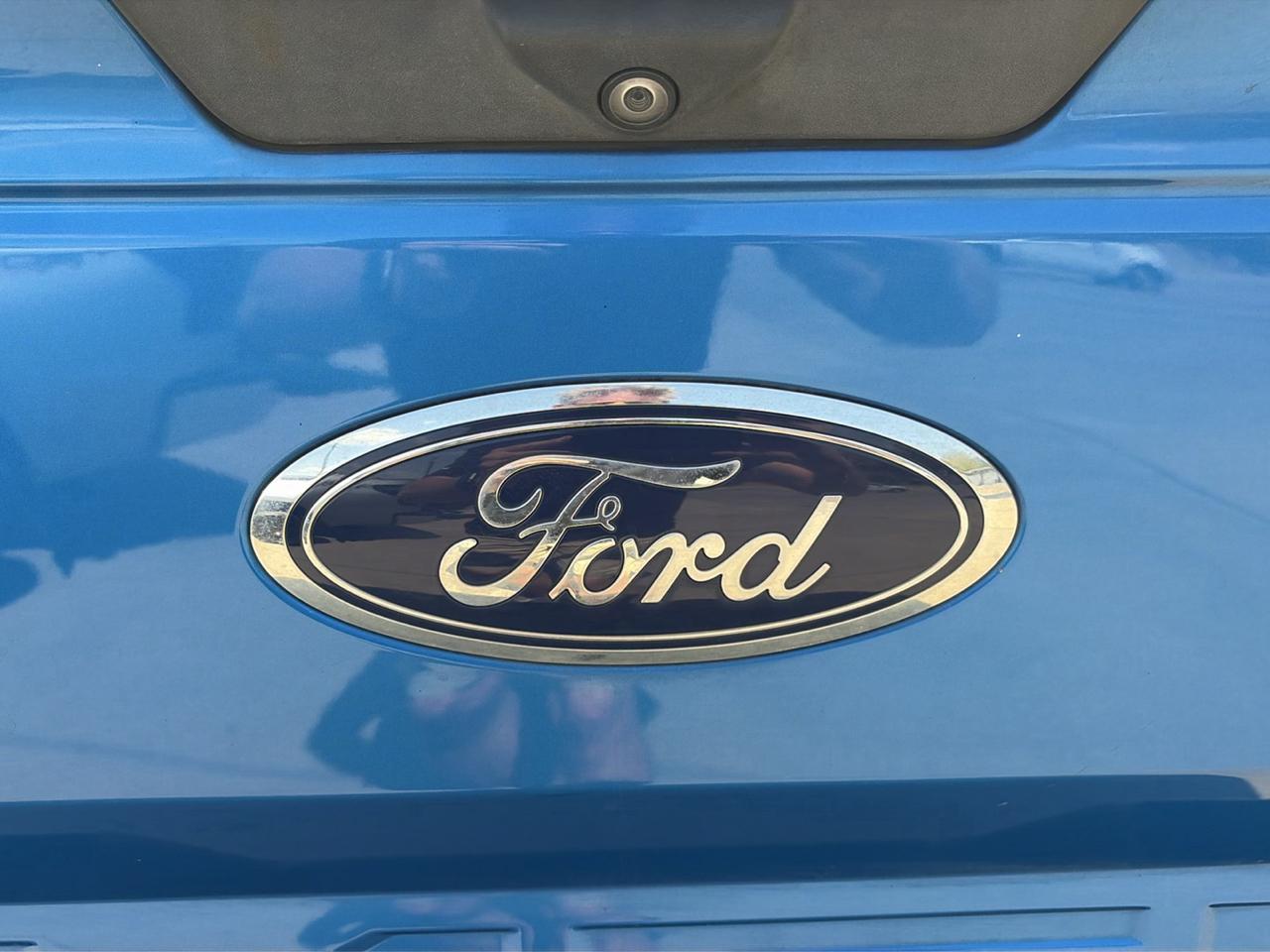 Ford F-150 4WD SuperCrew 145" STX 2019