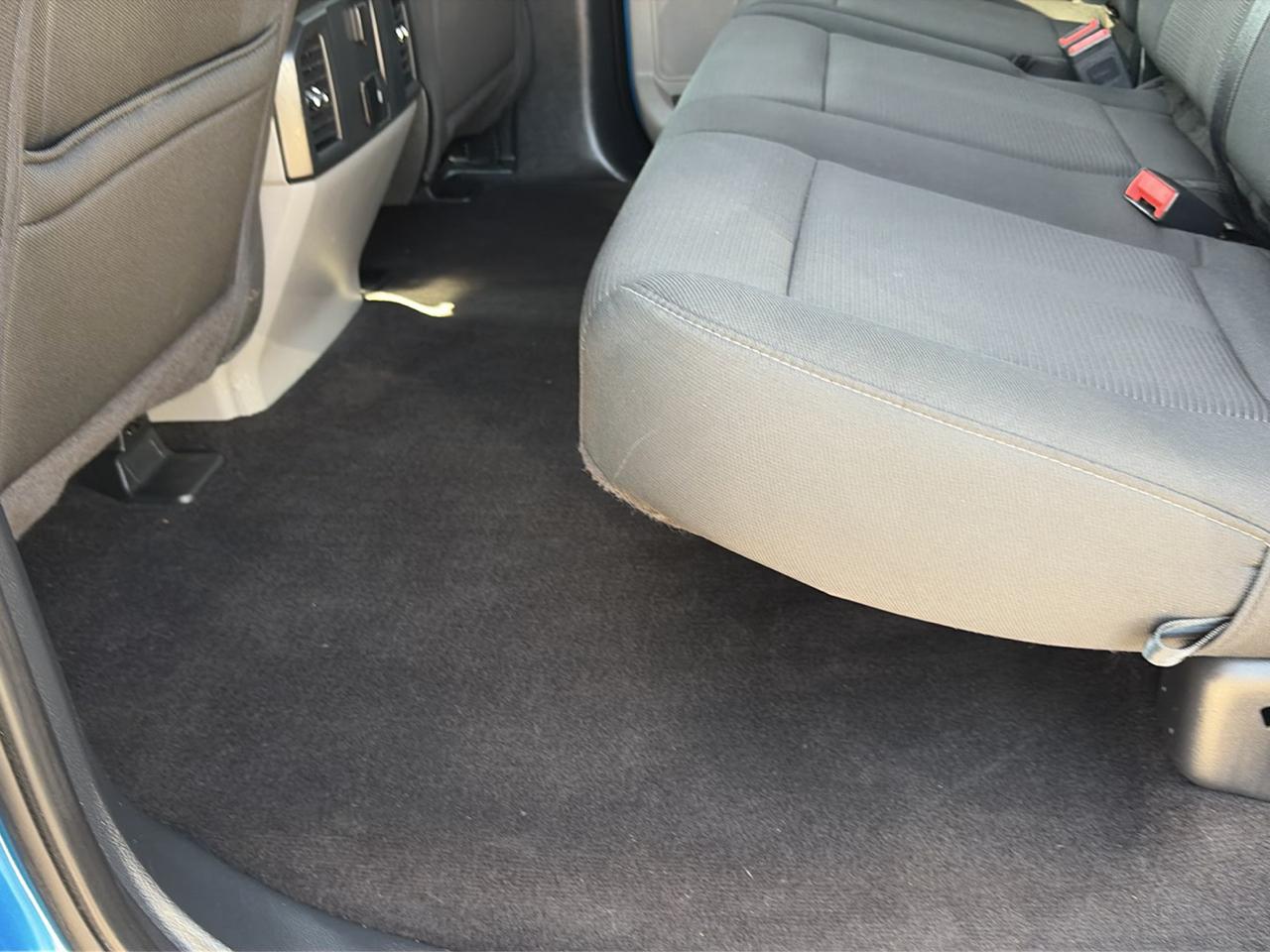 Ford F-150 4WD SuperCrew 145" STX 2019